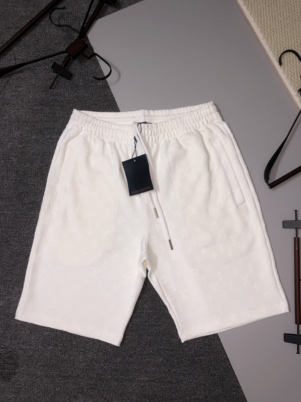 ブランドハーフパンツ正面デザイン